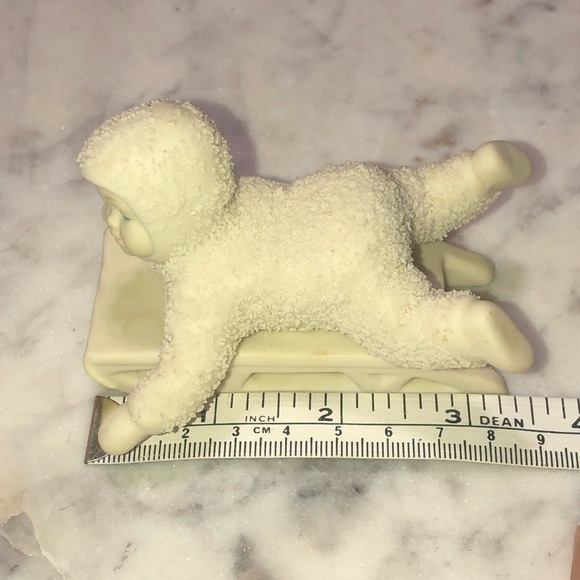 VTG Snowbabies Dept 56 Figurine Winter Tales Hold On Tight Sledding Sled - Picture 4 of 5